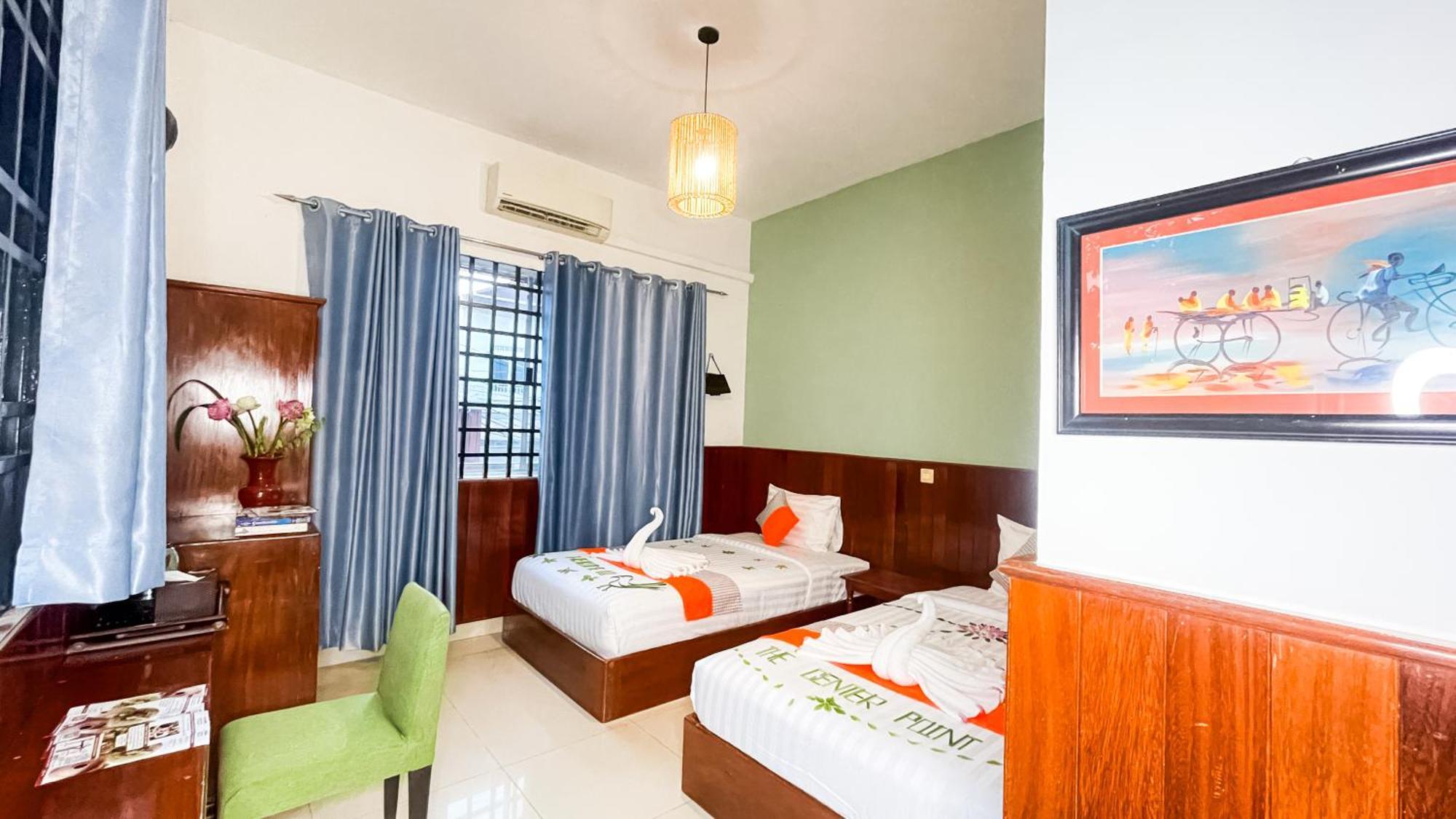 The Center Point Hotel Siem Reap Exterior photo