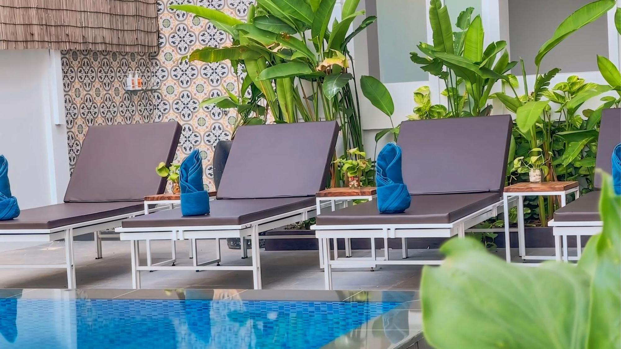 The Center Point Hotel Siem Reap Exterior photo